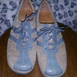 Nurture "bowling" shoes.